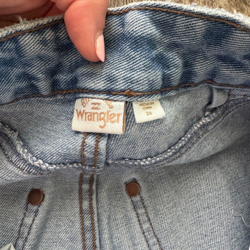 Wrangler x Billabong Womens Bell Bottom Jeans Blue Patchwork Denim- size 26 - Picture 3 of 10